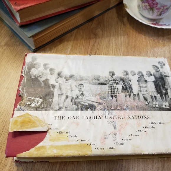 The Family Nobody Wanted - Picture 3 of 14